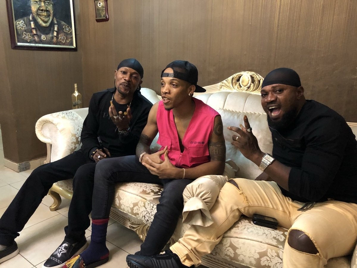Tekno reconciles with 'Danfo Drivers' after they called him out for sampling their song. (Photo)
