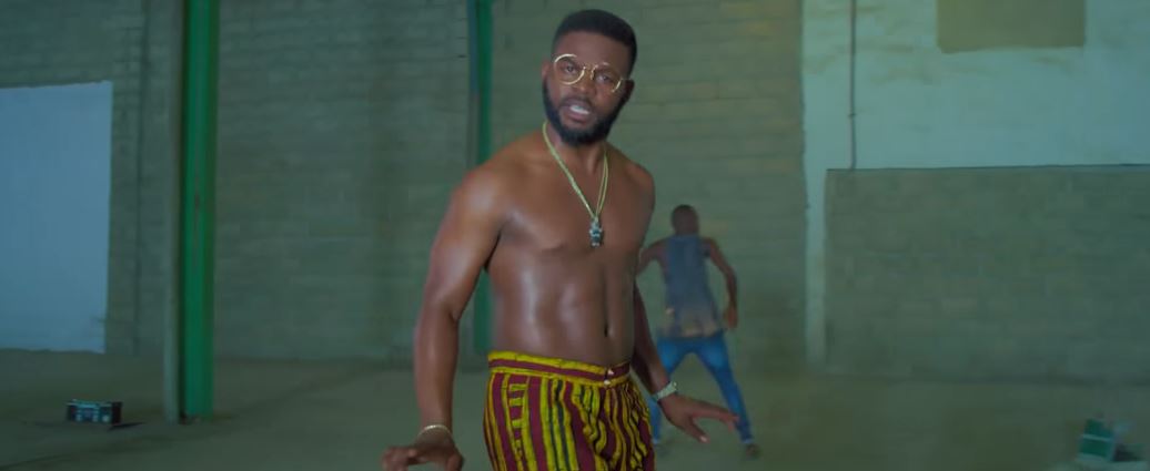 US based Nigerian performer, Adeniji Jemiriye blasts Falz over 'This Is Nigeria' video.