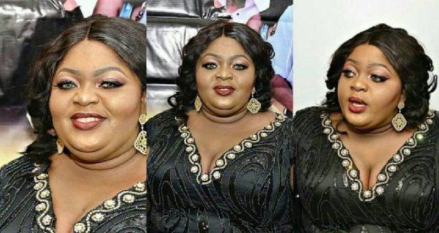 Actress, Eniola Badmus blasts fan who criticized her make-up in new photo