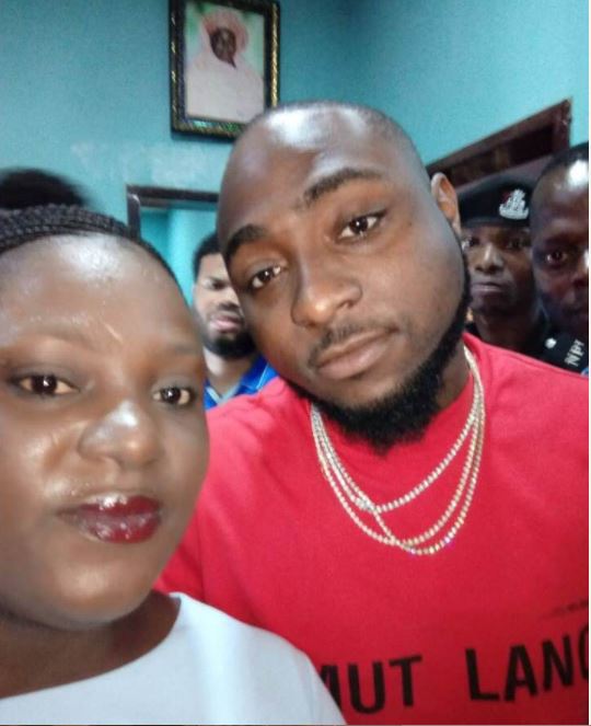 Davido visits roadside eatery in Ibadan, enjoys plate of Amala and Ewedu (Photos)