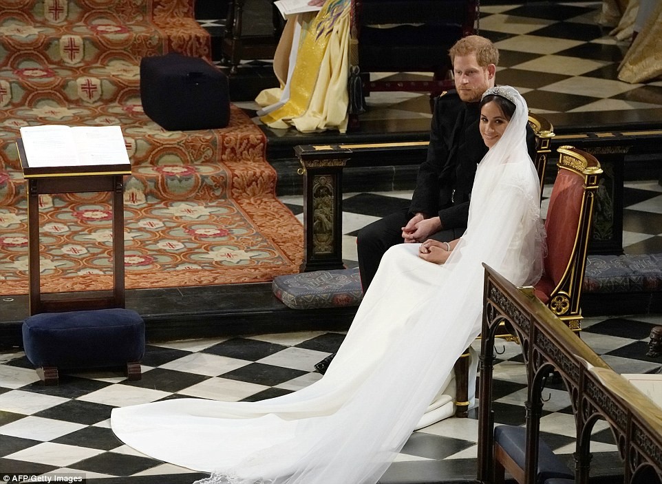 #RoyalWedding: Prince Harry and Meghan Markle are officially married.