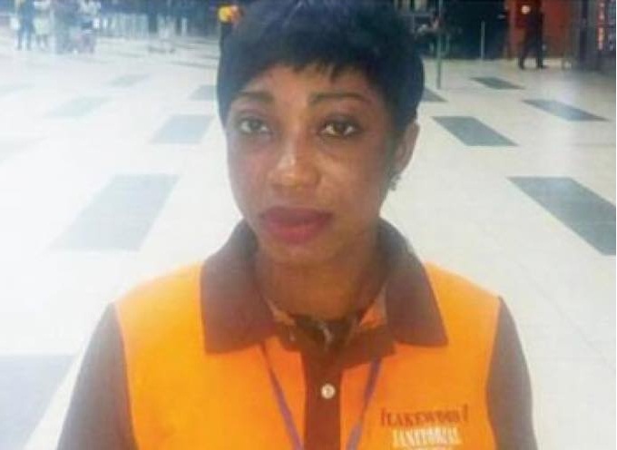 Airport cleaner returns $6,000 found in toilet