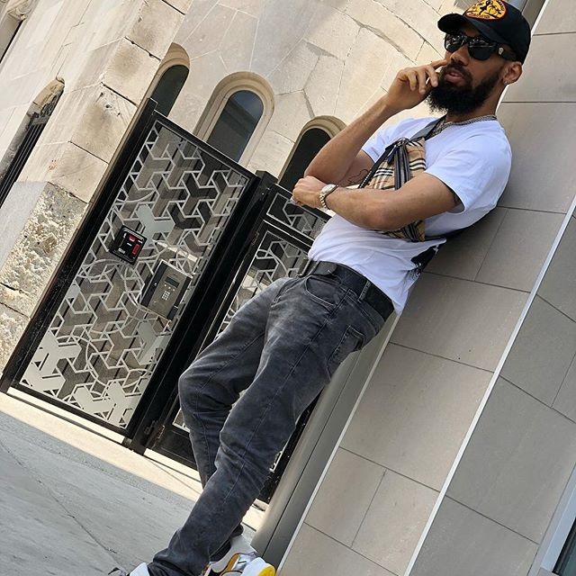 Talented Rapper, Phyno Flaunts His White Rolls Royce (Photos)