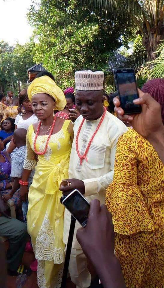 'Delay is not denial' - Nigerian lady says as she shares wedding photos of her older aunt.