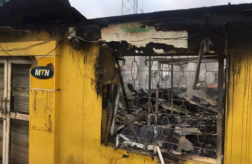 MTN mast burnt in Ibadan, Abuja (video)