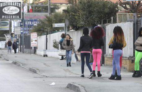 Prostitution: Eleven Nigerians arrested for trafficking Nigerian women to Italy