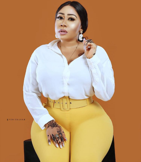 Curvy actress Moyo Lawal celebrates her birthday with hot new photos