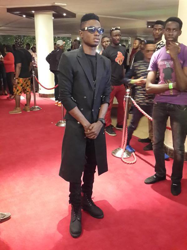 See What Olamide did Because of Lil Kesh At Headies Award 2014
