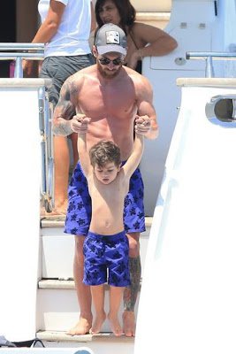 Messi And His Son Rock Matching Shorts While Spending Time On A Yacht (Photos)