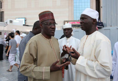 Photo:- Minister Of Power, Works & Housing 'Fashola' In Saudi Arabia For Umrah