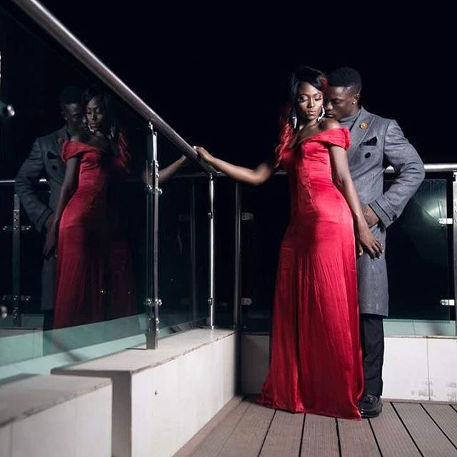 BBNaija: Bassey & Debie-Rise Throw Fans In Dark With This "Pre-wedding Like" Photo