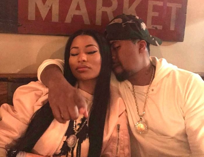 VIDEO : Nas And Nicki Minaj Dance To Mr Eazi 's ' Skin Tight' At NBA After - Party