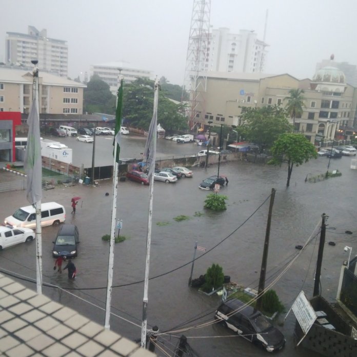 Lagos Island Turns " River Niger" As Flood Hits After Early Saturday Rains ( Photos )