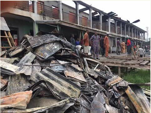 Early Morning Fire Destroys Goods Worth Millions Of Naira In Ibadan Market (Photo)