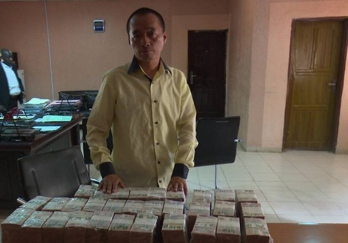 Na Wa O!! Man Arrested At Kano Airport With Over 300K All In N5 Denomination