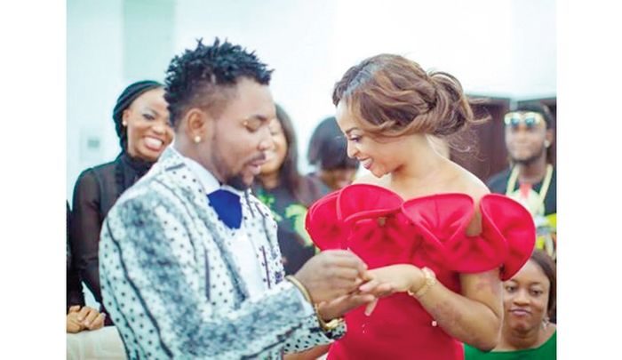 Watch Oritsefemi Spray $100 Bills On His Wife At Her Bachelorette Party