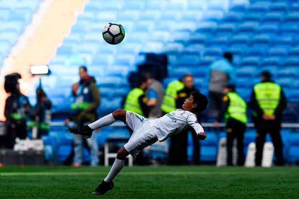 Like father, Like Son! Cristiano Ronaldo's Son Attempts Overhead Kick After Madrid Derby