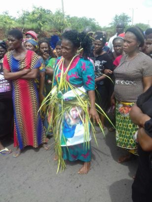 OMG: Lady Accused Of Being A Witch, Stripped And Flogged In Abia (See Photos)