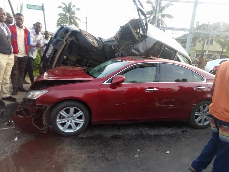 Photos Of Freak Accident Involving Multiple Vehicles In Port-harcourt