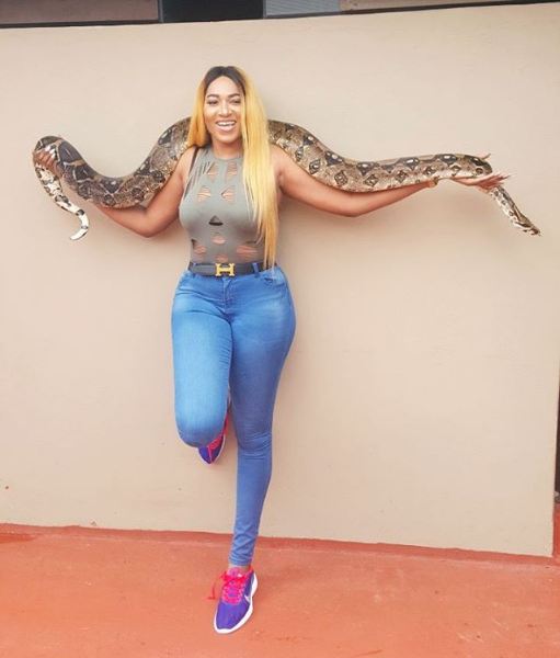 See What A Python Is Doing To Actress Rukky Sanda In South Africa (Photos + Video)