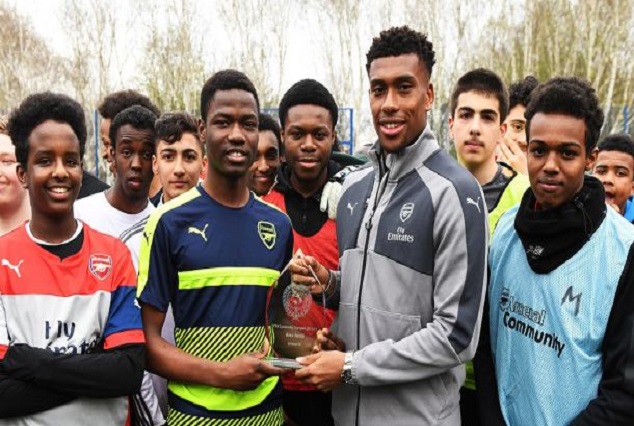 Alex Iwobi Wins Arsenal's PFA Community Champion Award
