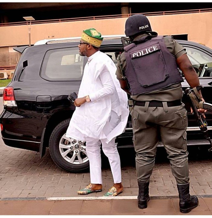 Between E-Money And His Security At Lagos Airport Today (Photos)