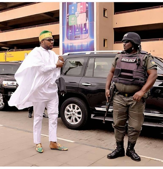 Between E-Money And His Security At Lagos Airport Today (Photos)