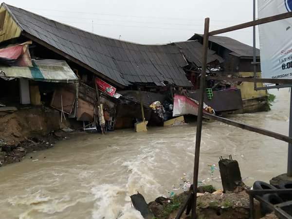 Computer Village In Port Harcourt Collapses After Heavy Rainfall (Photos)