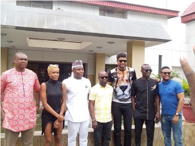 #BBNaija: Ex-Housemate, Thin Tall Tony Arrives Calabar In Style (Photos)