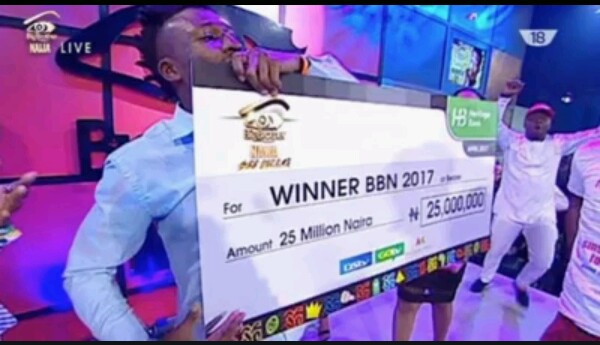 Efe Poses With His N25m #BBNaija Star Prize (Photos)