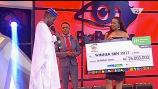 Efe Poses With His N25m #BBNaija Star Prize (Photos)