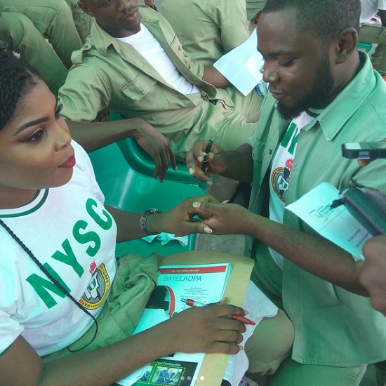 Bayelsa Corper Proposes To His Corper Lover During Their Parade & She Said Yes (Photos)