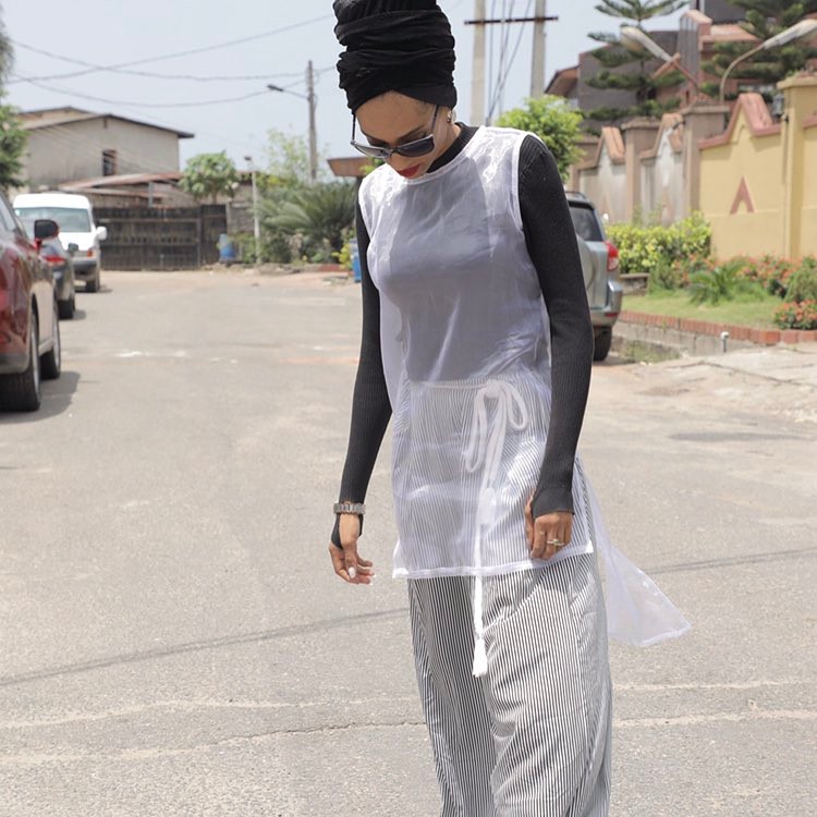 Singer Dija Steps Out In Unique Outfit (Photos)