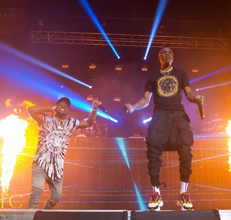 Davido And Wizkid Jumping On Stage In London (Photos)