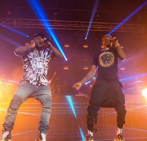 Davido And Wizkid Jumping On Stage In London (Photos)