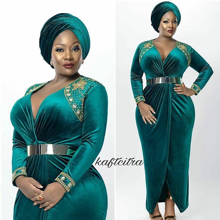 OAP Toolz Shares New Curvy Pictures
