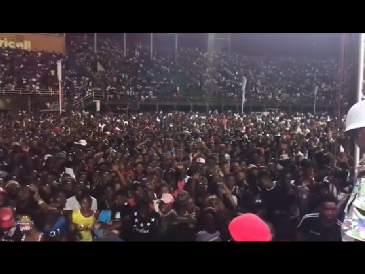 Davido Performs At 50,000 Capacity Stadium In Sierra Leone (Photos + Video)