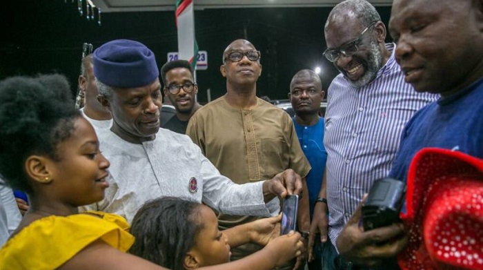 (See Photo) Vice President Sells Petrol, Interacts With People On Queue In Lagos