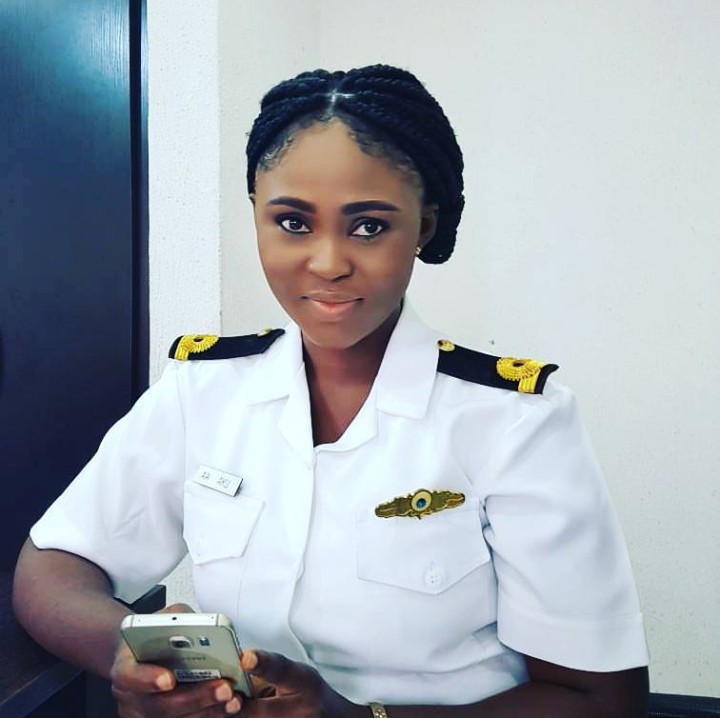 'Too Much Juice': See Beautiful Nigerian Naval Officer That Got People Talking