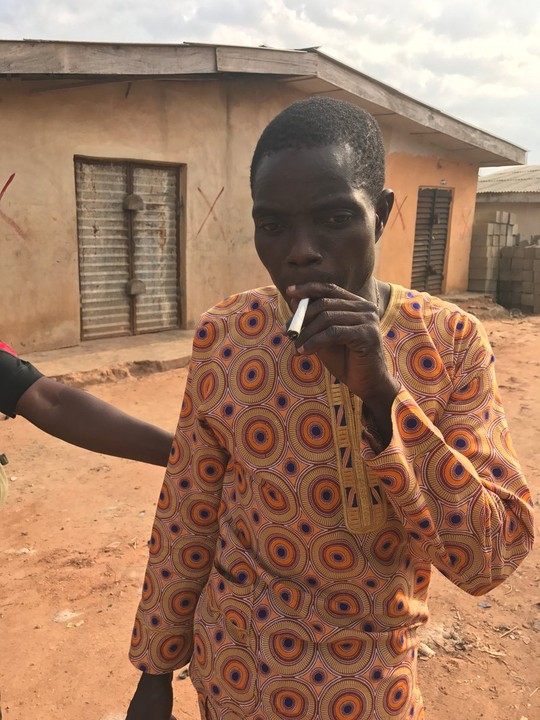 Man High On Weed Caught Smoking Heavy By Police But He Was Just Confident (Photos)