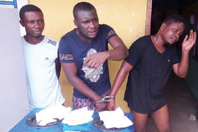 Photo: Three Suspected Armed Robbers Won't Let Police Parade Them