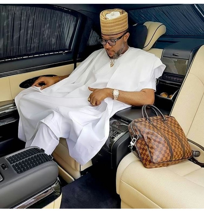 E-money Shows Swagg In His Newly Acquired Rolls Royce (Photos)