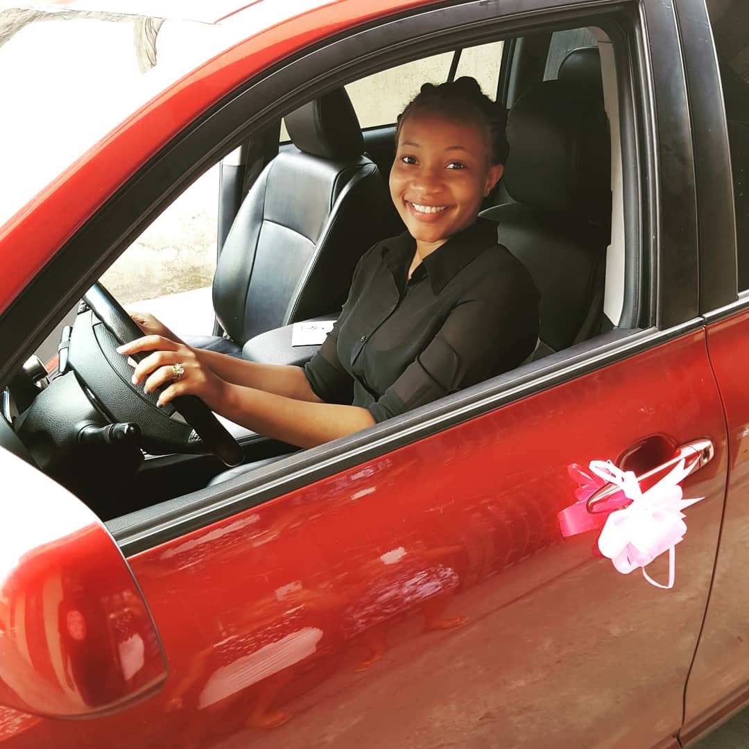 Skales Manager, Kolawole Ajayi, Buys Brand New Highlander For His Pretty Wife (Photos)