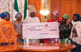 Aisha Buhari Presents N30m Cheque To Parents Of Chibok Girls