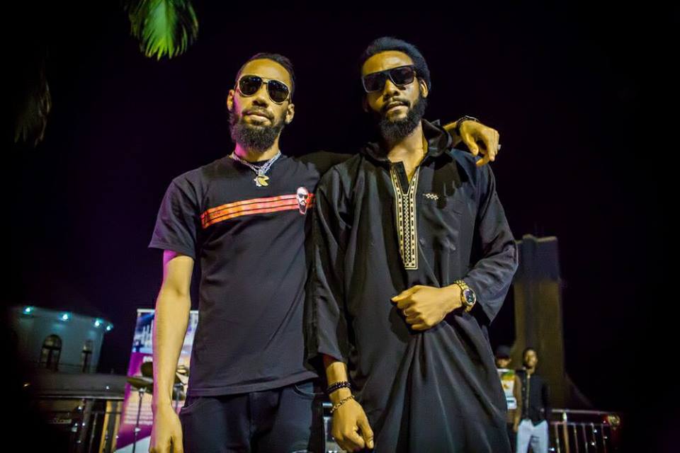 Phyno Meets His Lookalike (Photos)