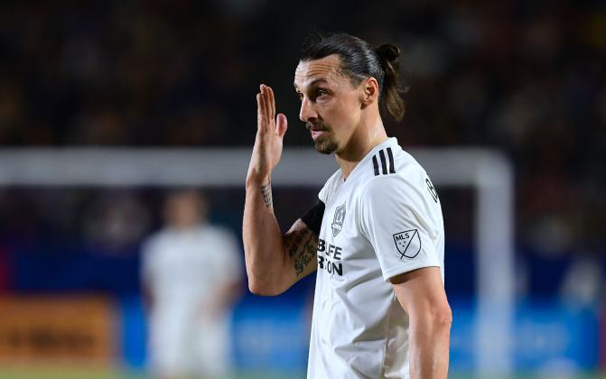 Video: Zlatan Ibrahimovic sent off for slapping opponent as LA Galaxy beat Montreal in MLS