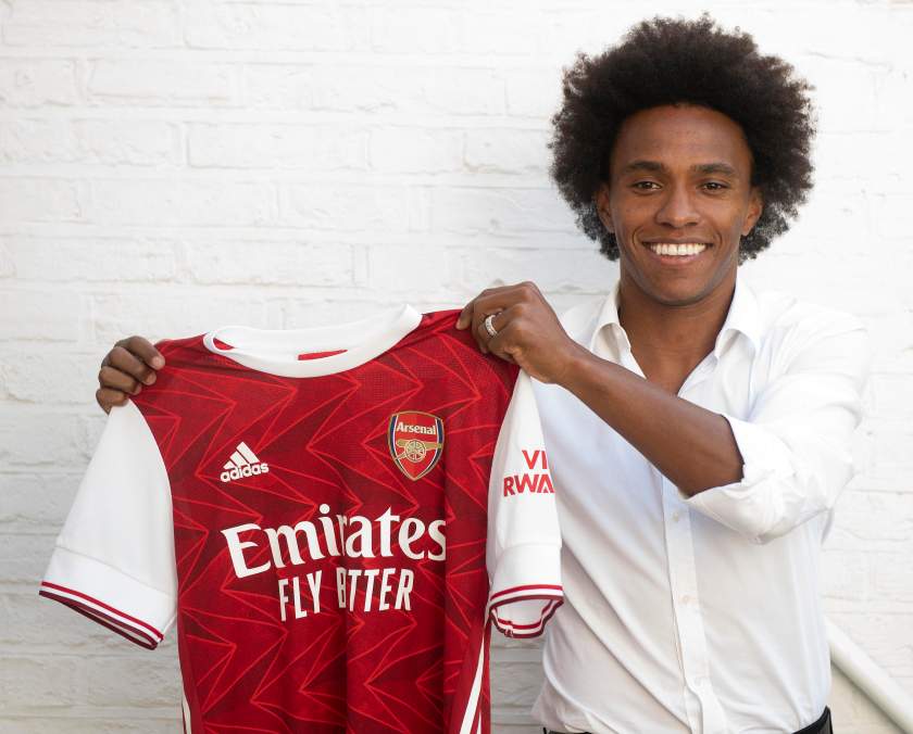 Arsenal confirm Willian's shirt number after signing winger on free transfer