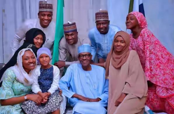 President Buhari, his daughters, son and son in-laws in Adorable Photo