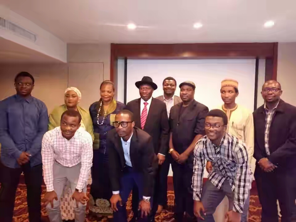See What Ex-President, Goodluck Jonathan Was Pictured Doing With Nigerian Students in Malaysia