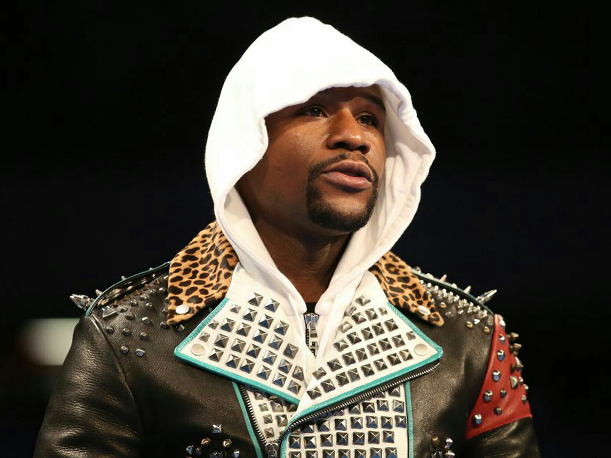 'Having one is too close to none.' - Floyd Mayweather Has 7 Girlfriends